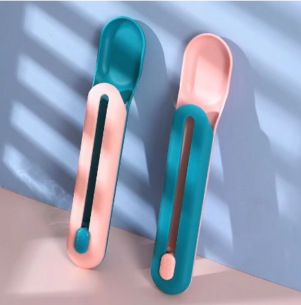 Cat Food Dispensing Spoon for Pet Supplies Wholesale